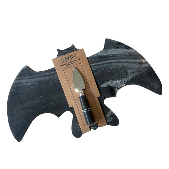Black Bat Marble Cheese Board with Knife 17x10 Spooky Halloween Hosting NEW - Picture 2 of 14